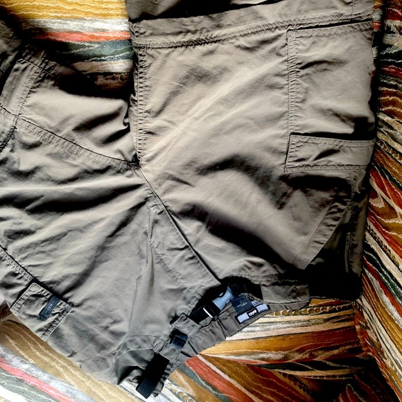 Perfect travel gear - Picture 2 of 5